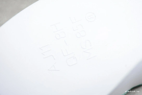 CT8527-113 Air  4 Retro Green Jordan Metallic CT8527-113 0225